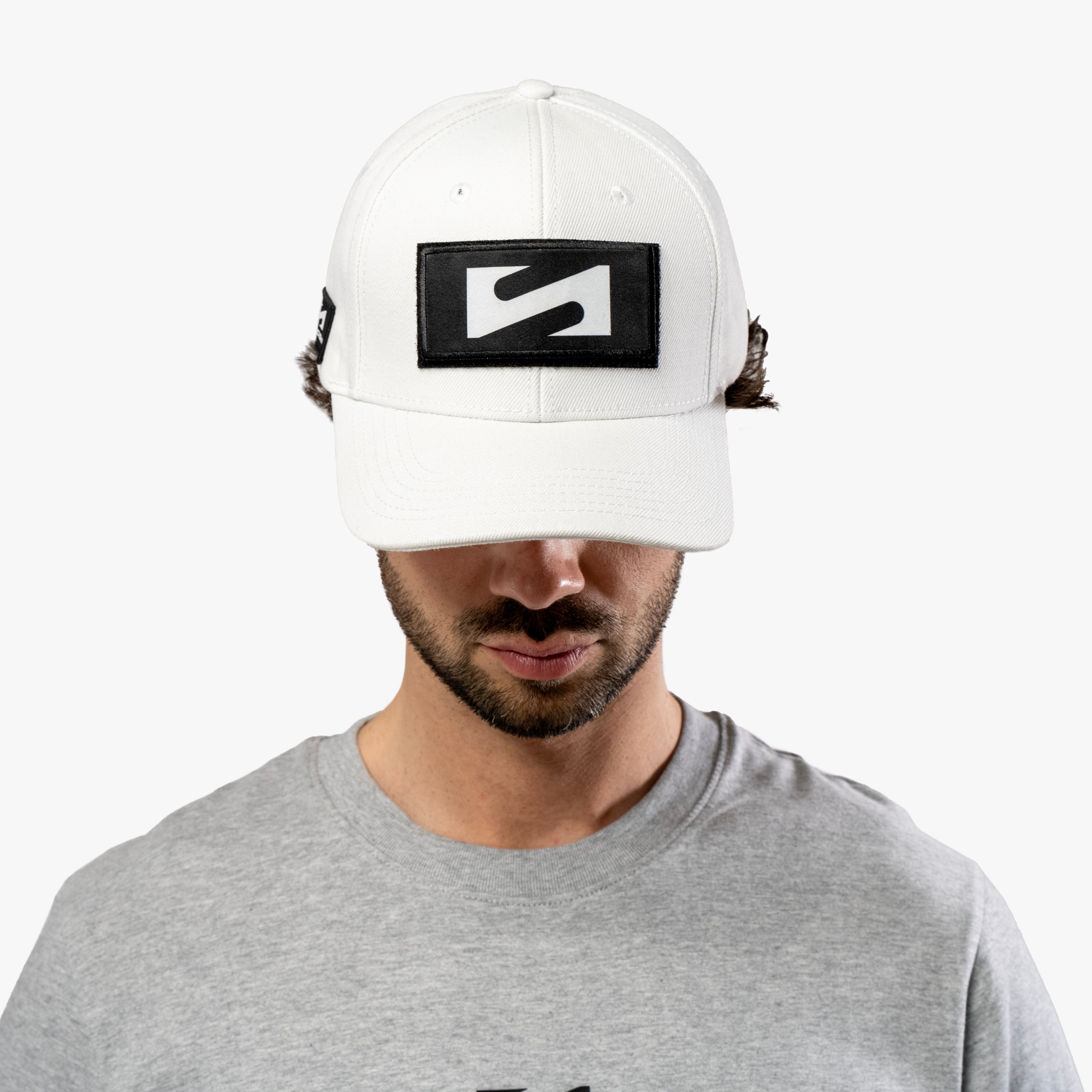 GORRA BASEBALL CON LOGOTIPO SCICON - 025