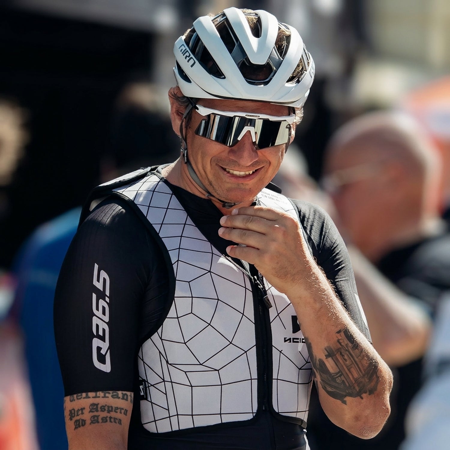 Grey body cooling vest | Scicon Sports