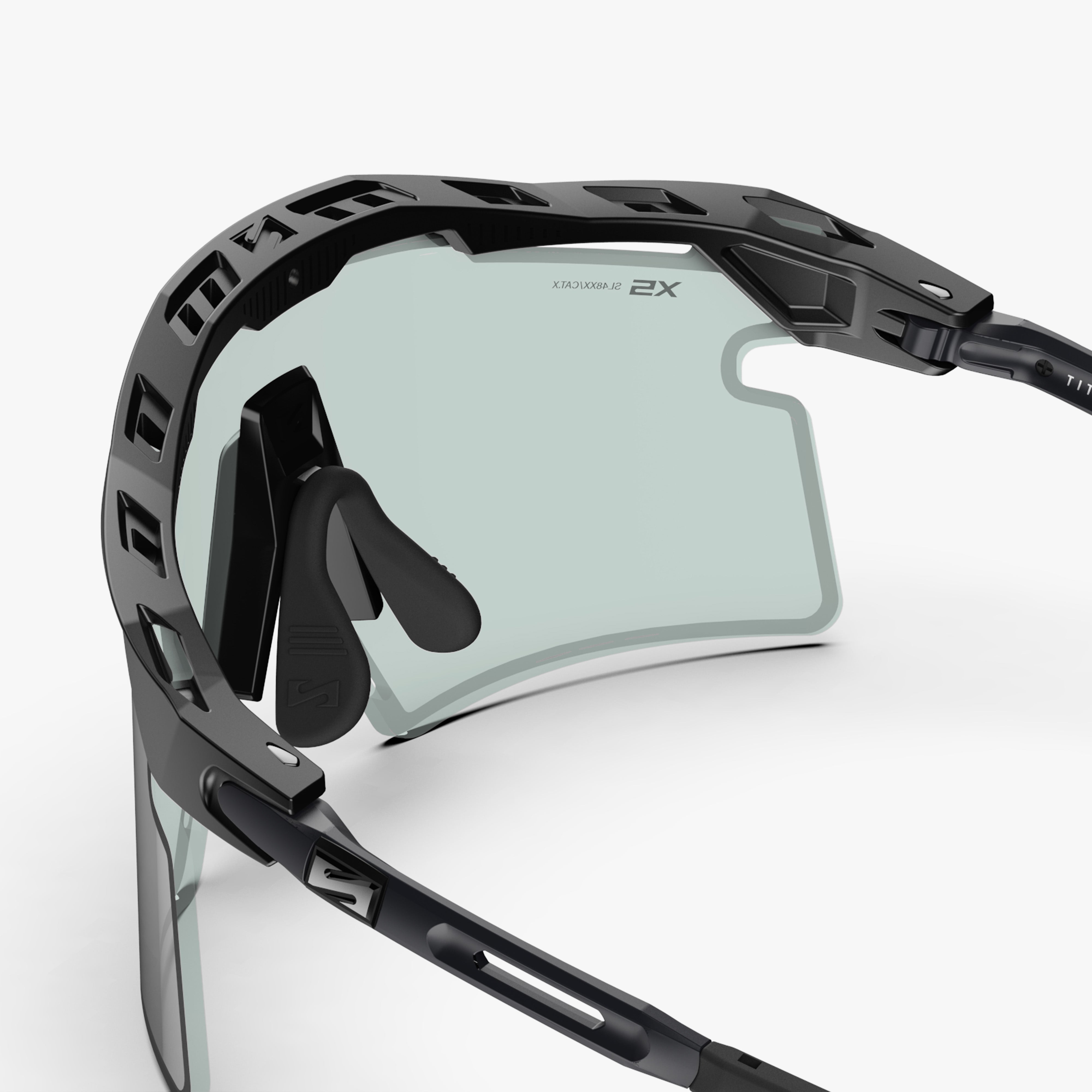 Aeroshade 2.0 Titanium XS Matte Black Photochromic Blue Green detail
