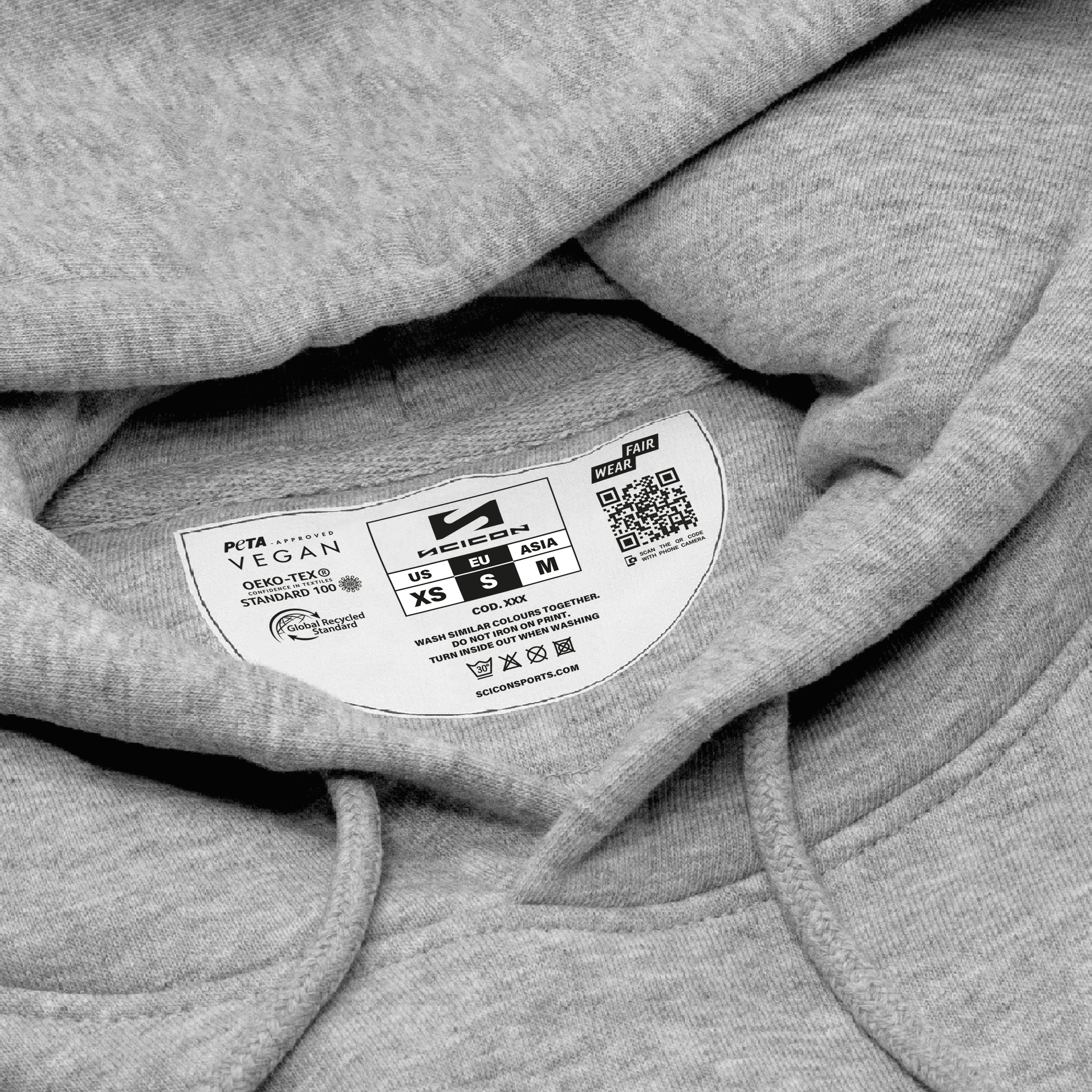 SUDADERA CON CAPUCHA SKULL