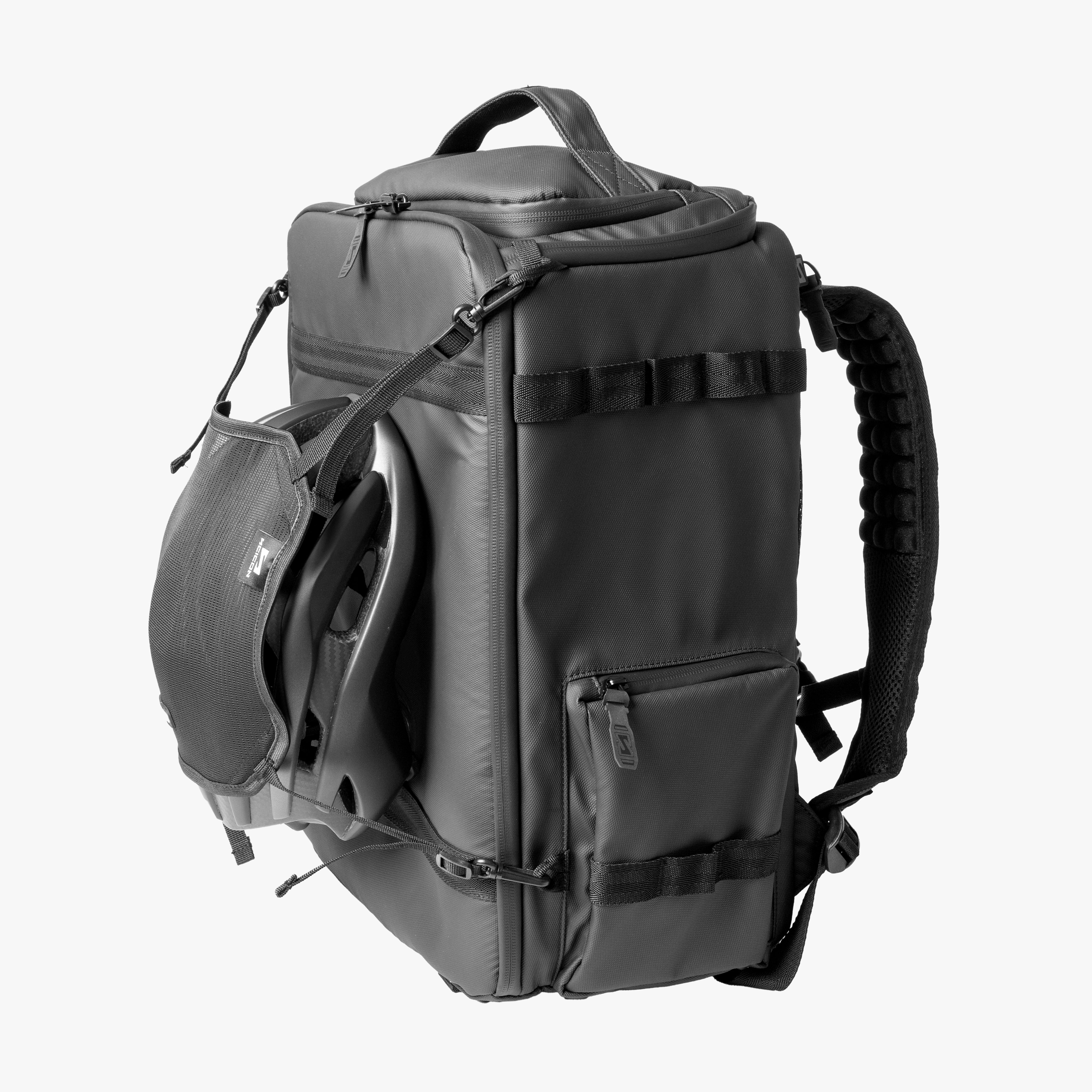 Backpack Rain Pro 35L Black helmet