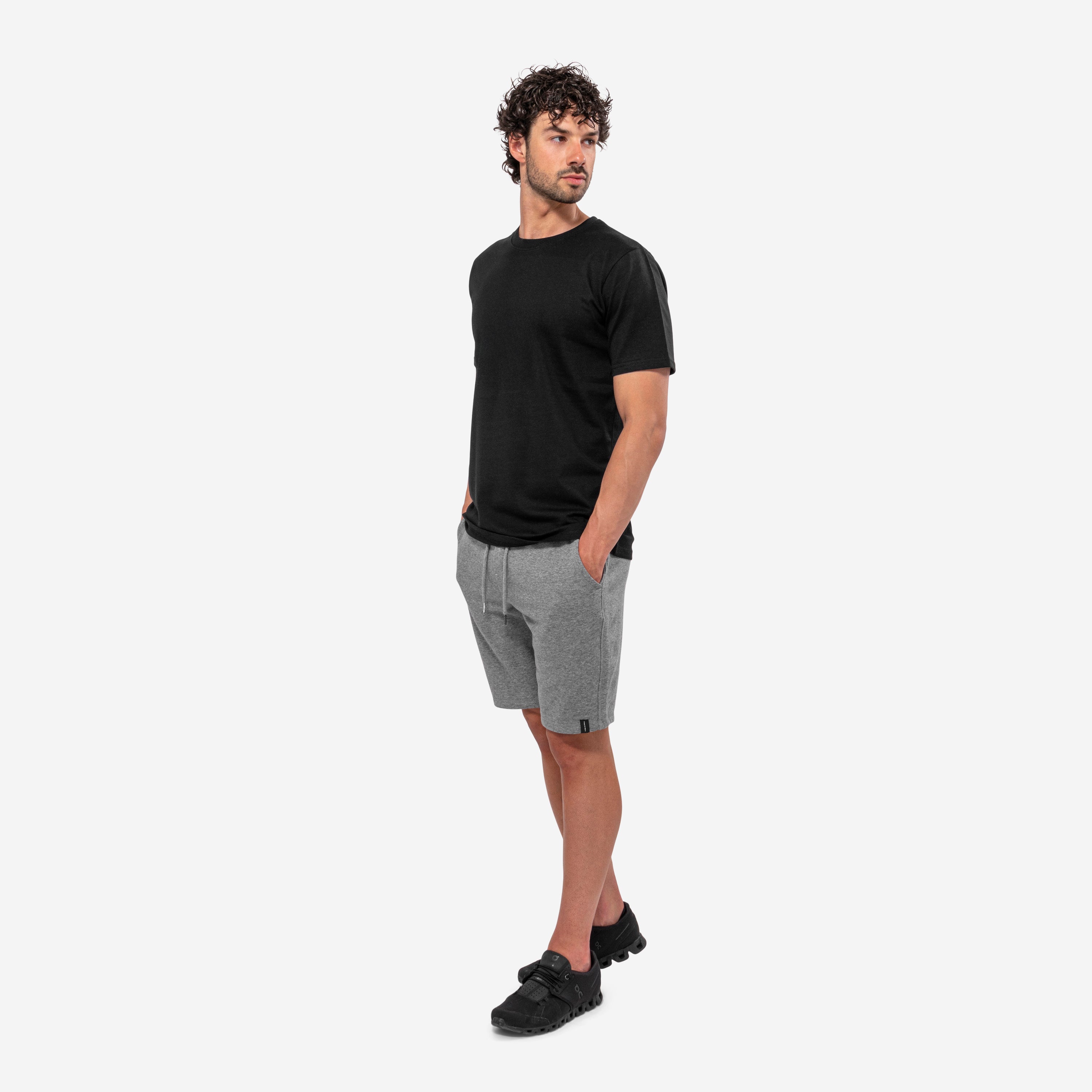 ATHLETIC FLEECE SHORTS