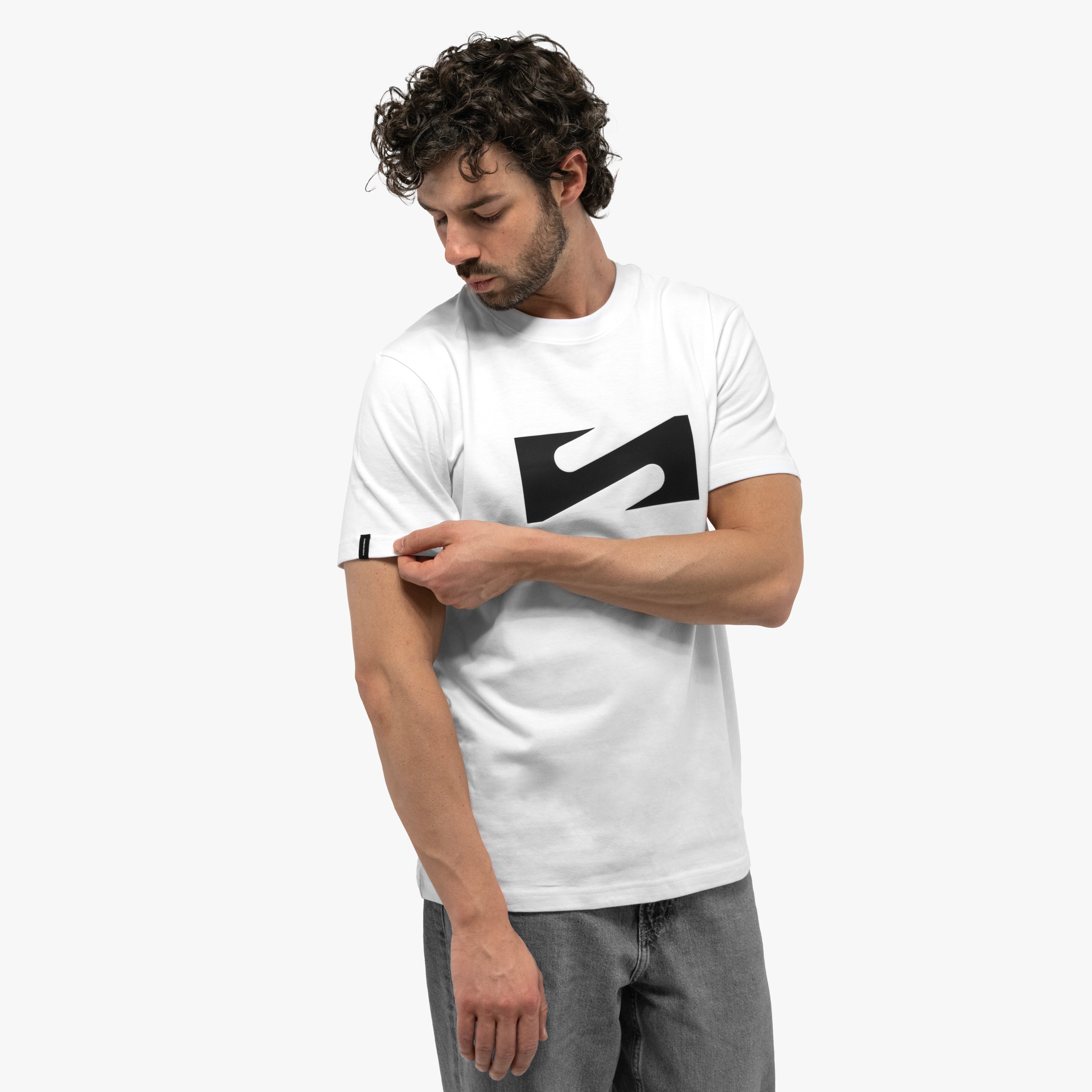 CAMISETA S LOGO